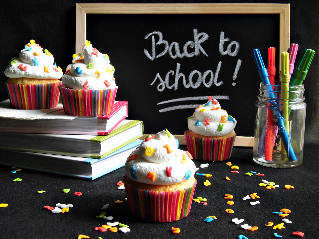 Cupcakes con letterine per il ritorno a scuola