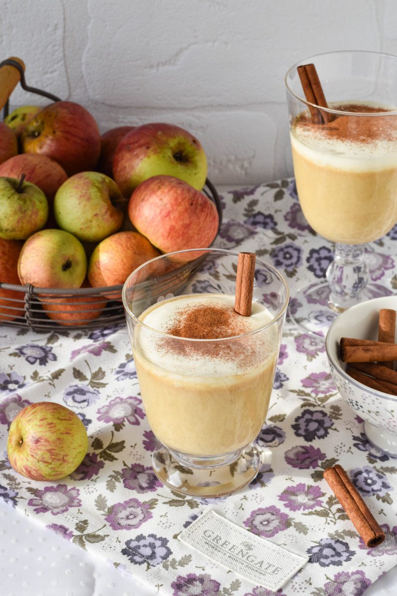 Smoothie alle mele caramellate